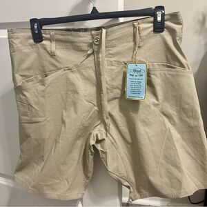 Marsh wear Ride the Tide men’s tan board fishing shorts nwt